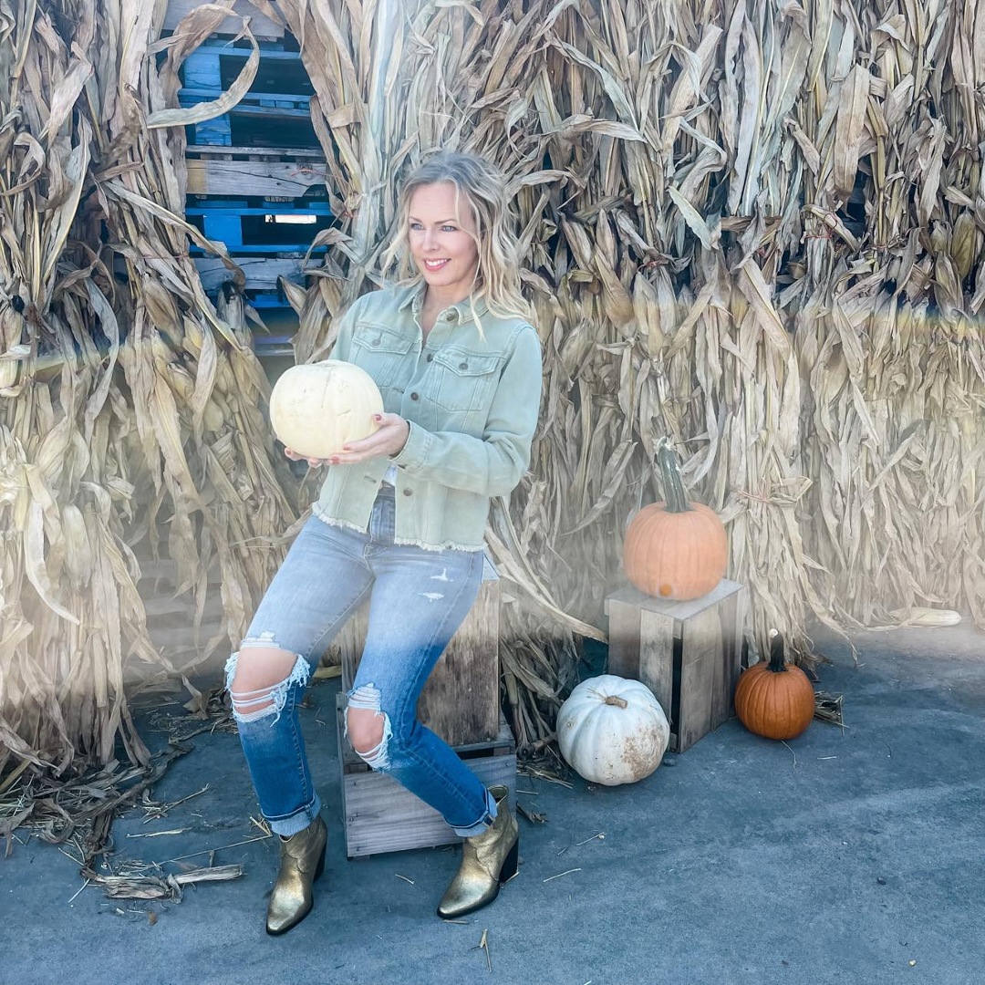 Stacey Jones @instylewithstacey