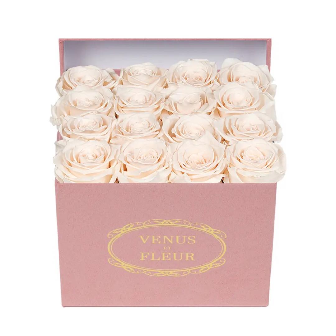 Classic Small Square Eternity Roses | Venus et Fleur