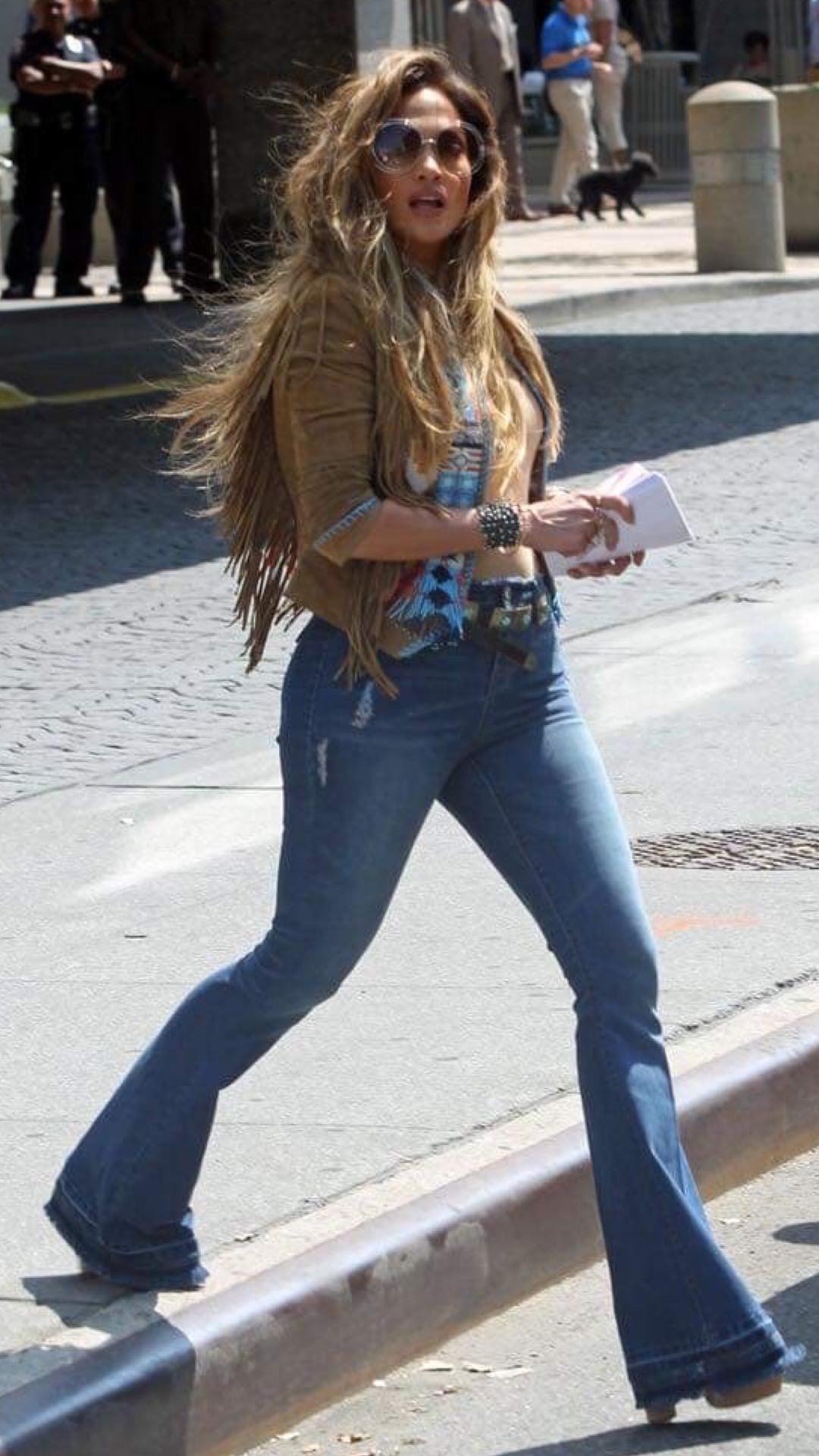 Jennifer Lopez and More Celebs Are Wearing Flare Jeans This Fall