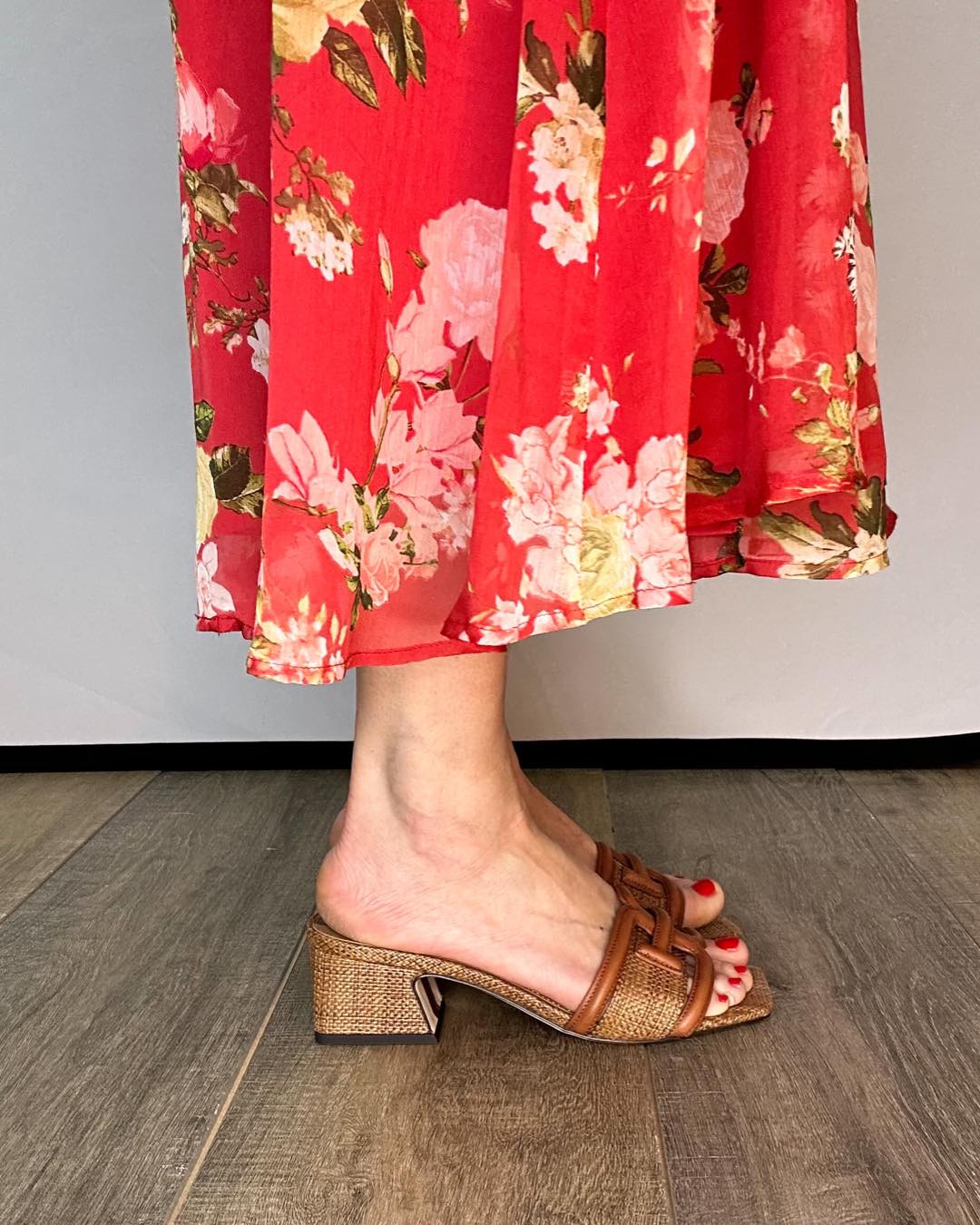 The Nordstrom6 Approved Shoe I Wear Dressed Up or Down with (Almost) Every Hemline and Color