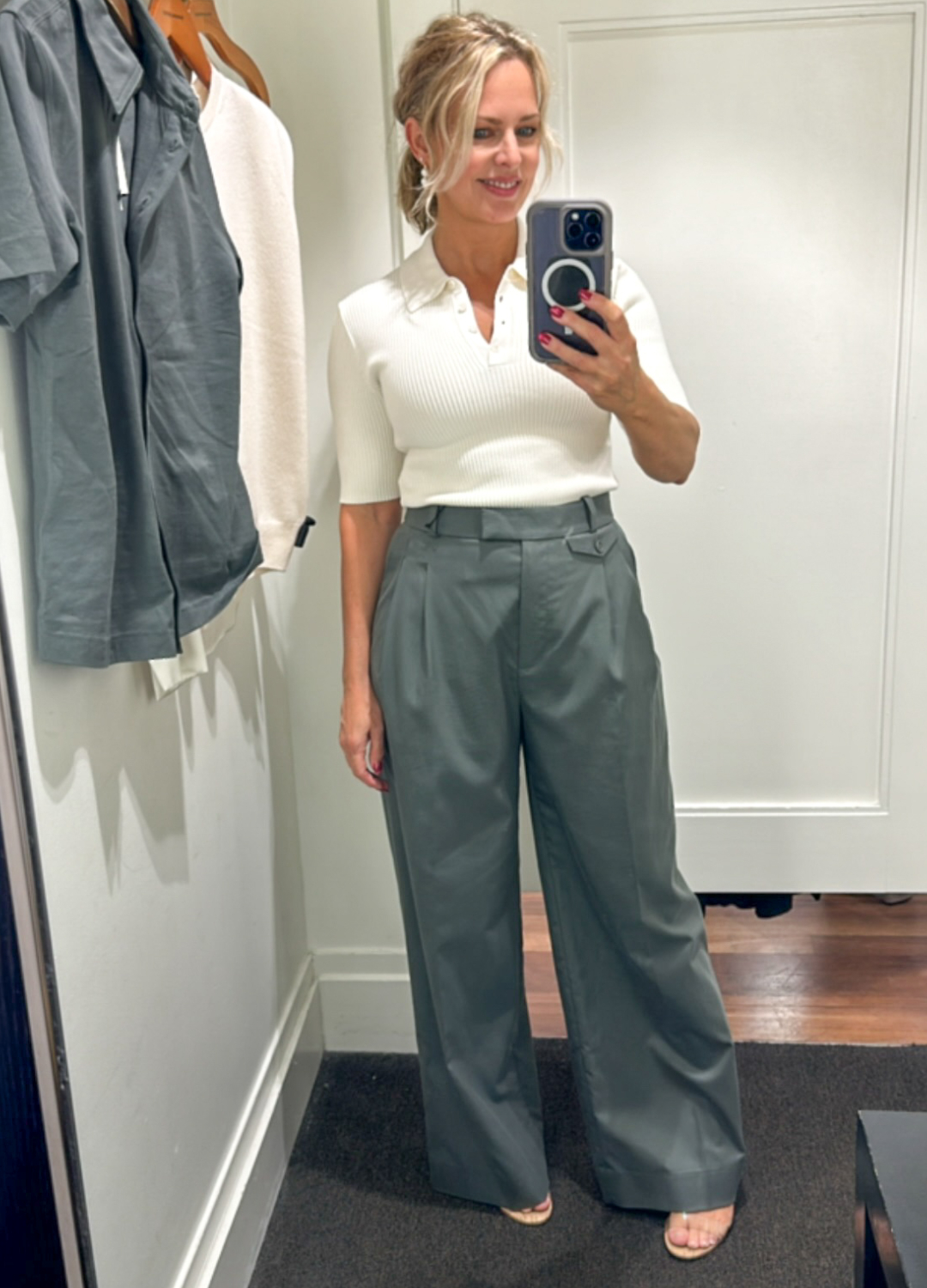 Banana Republic Try On